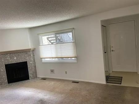 Large 3 bedroom ground level apartment in SW, Calgary | Calgary