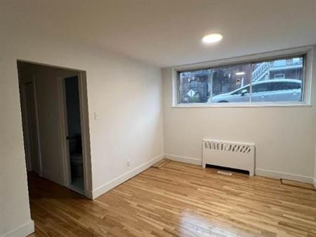 4.5 Apartment For May 1st, 2025 - A louer • For Rent