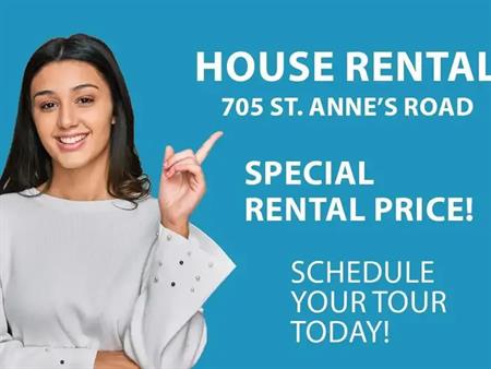 705 St. Anne&apos;s House | 705 Saint Anne's Road, Winnipeg