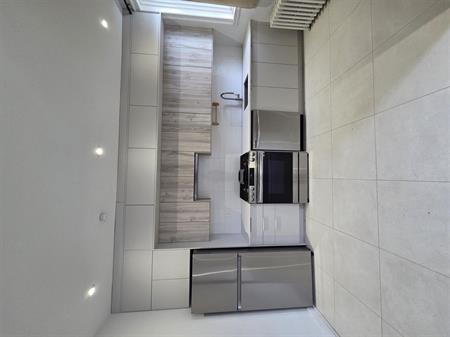 3 Bedroom - 5550 Chemin De La Côte Saint Luc, Côte-Saint-Luc