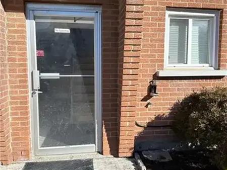 15 MOWAT Street Unit# 14 | 15 MOWAT Street Unit# 14, Kitchener