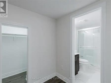 LOWER - 64 FLORENCE DRIVE | LOWER - 64 FLORENCE DRIVE, Oakville