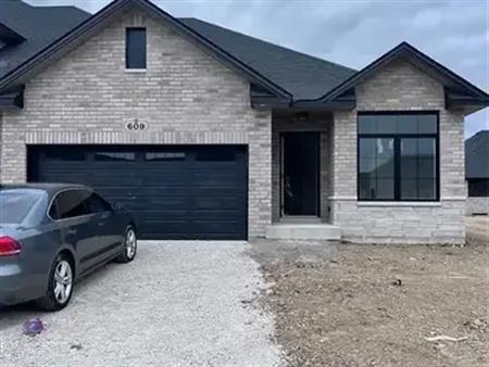 609 HACKET ROAD | 609 HACKET ROAD, Amherstburg
