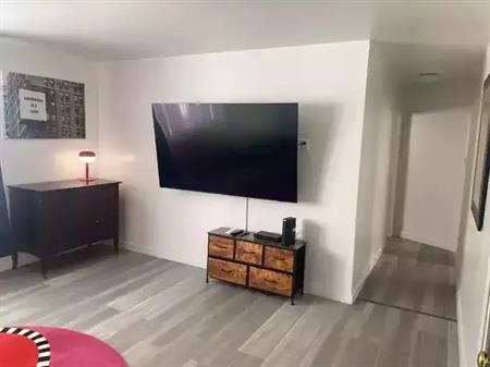 Furnished Adult Kitchenette Apartment, No Bills! | 22130 Stony Plain Road, Edmonton