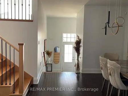 43 CROMBIE STREET | 43 CROMBIE STREET, Clarington