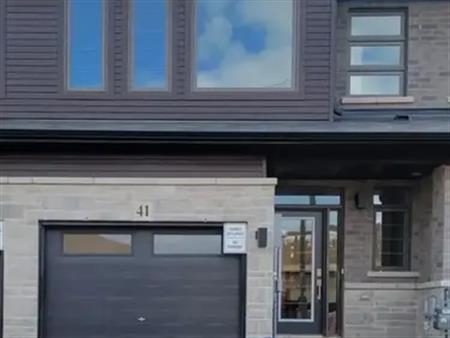 41 JUNE CALLWOOD WAY | 41 JUNE CALLWOOD WAY, Brantford