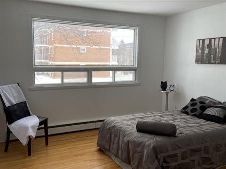 Logement 4 ½ à Louer –internet, Balcon