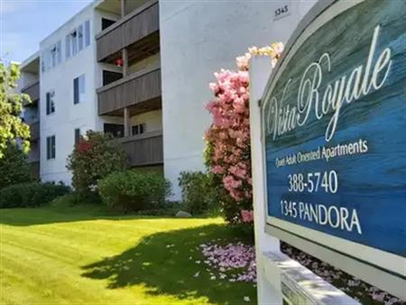 Vista Royale | 1345 Pandora Ave., Victoria