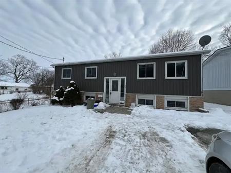 34 Greer Street - Unit 1 Upper, 3 bed, 1 bath | 34 Greer Street, Kingston