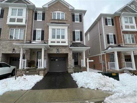 Townhouse for rent at 25 Rapids Lane | 25 Rapids Lane, Hamilton