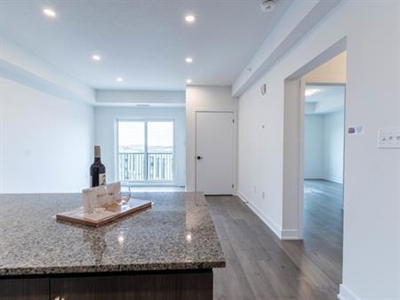 Modern & Spacious 1 Bedroom, 1 Bathroom CONDO! Unit 609 - 8 Culinary Lane, SOUTH BARRIE has GYM access & more | 8 Culinary La