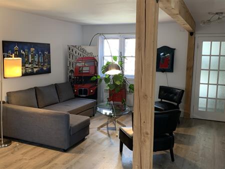 Jolie Appartement Complètement Rénové Au