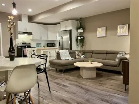 NEW CLEAN 2 BDRM, former Airbnb. FURNISHINGS & UTILITIES incl. Move in & relax | 2817B 16 Ave SE, Calgary