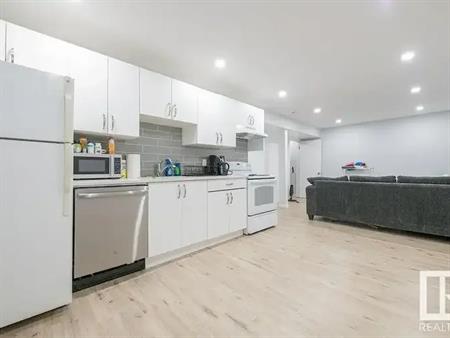 Modern 1-Bedroom Basement Suite in Eastglen/Montrose – $1250 UTILITIES FIXED | Edmonton