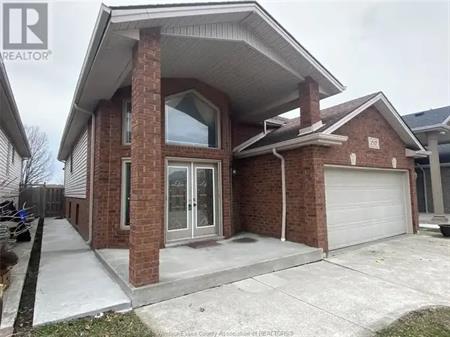 1517 MERIDIAN ST | 1517 MERIDIAN ST, Windsor