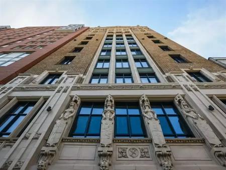 "Southam Lofts" Building Heart of Downtown! | 1070 Rue de Bleury, Montreal