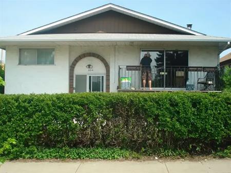 Great location in Bridgeland | 224 7A Street Northeast, Calgary