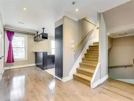 366 Dundas Street East #A | 366 Dundas Street East, Toronto