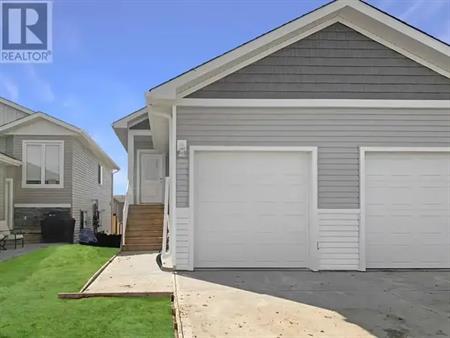 9509 113 Avenue | 9509 113 Avenue, Clairmont