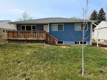 Steps away from U of A! Windsor Park, Basement unit. | 8428 117 Street Northwest, Edmonton