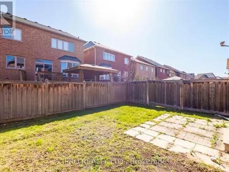 470 SAVOLINE BOULEVARD | 470 SAVOLINE BOULEVARD, Milton