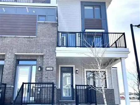 2240 WATERCOLOURS WAY | 2240 WATERCOLOURS WAY, Ottawa