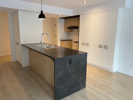 Logement 4 1/2 - 1er Juil - Saint-Jérôme