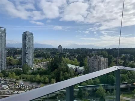 21F 13655 FRASER HIGHWAY | 21F 13655 FRASER HIGHWAY, Surrey
