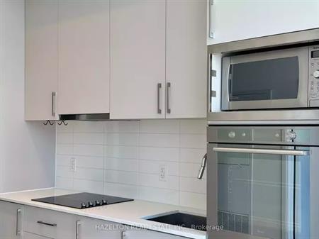 Water front communities 2 bed 2 wash | 576 Front Street West, Toronto