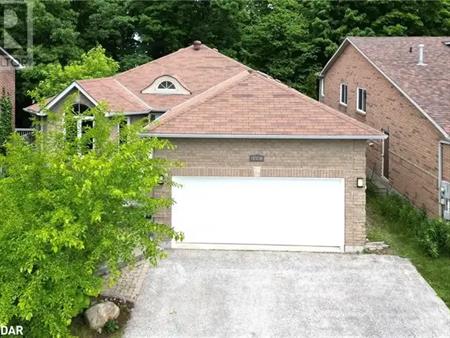 160 TAYLOR Drive | 160 TAYLOR Drive, Barrie