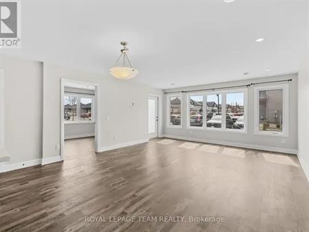101 - 271 BELFORT STREET | 101 - 271 BELFORT STREET, Russell