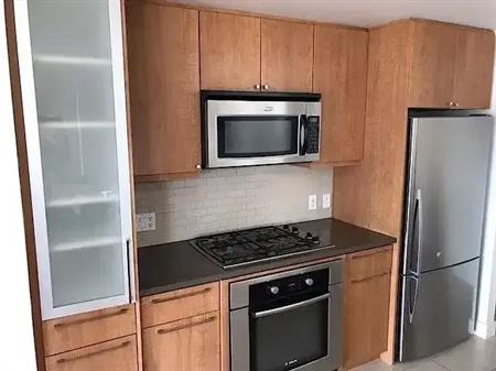 Cozy 2 bed 2 bath apartment | 1208 - 1118 12 Avenue Southwest, Calgary