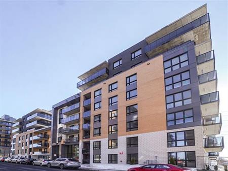 Condo / Appartement à louer