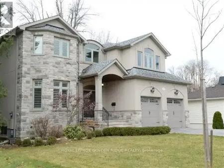 1376 ACTON CRESCENT | 1376 ACTON CRESCENT, Oakville