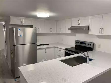 Hamilton Mountain - Apartment for rent, Available June 1 | 59 East 44th Street, Hamilton