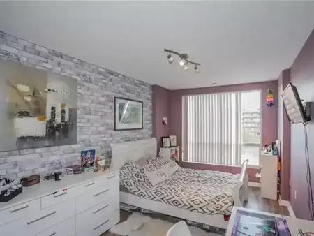 Beautiful Home Westcliff! | 353 Commissioners Road West, London