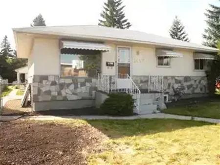 EXCEPTIONAL Renovated 2 BDRM LOWER SUITE With dishwasher !!! | 1827 - 42 st S.E., Calgary