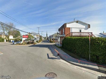 2 CH - 1 SDB - Saint-Esprit - $1,400 /mo