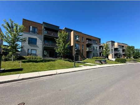 1 CH - 1 SDB - Terrebonne - $1,275 /mo
