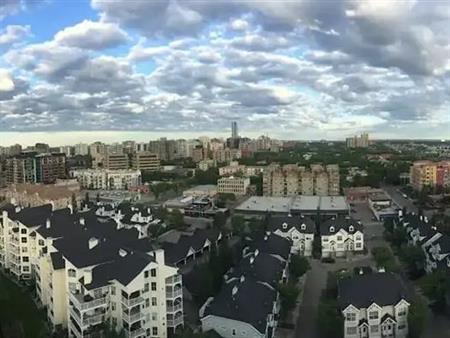 Live in the sky with the best view from a penthouse suit 2BED / 2BATH | 1705 - 103 Ave NW, Edmonton