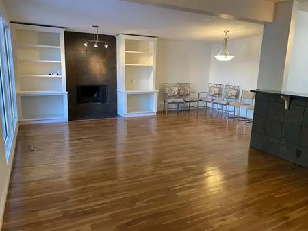 Main Floor in Canyon Meadows | Calgary
