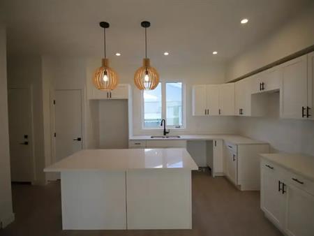14524 95 Avenue Northwest  Crestwood, Edmonton, AB | 14524 95 Avenue Northwest, Edmonton