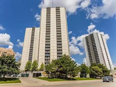 Renovated & move-in ready condo for rent - Downtown London $2,150/month - 1,000 sq/ft - 2 Bed - 2 Bath | 363 Colborne Street,