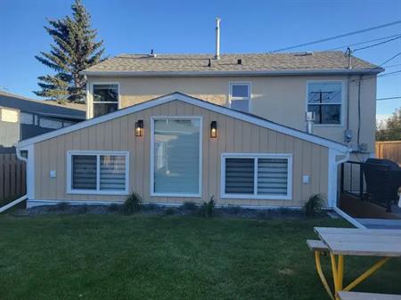 ***Renovated unit in BOWNESS With big YARD*** | Calgary
