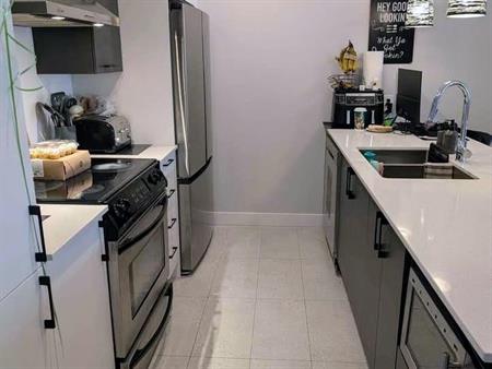 Immeuble - 909-931 Lamarche 5 Et Demi - Carré Belvédère