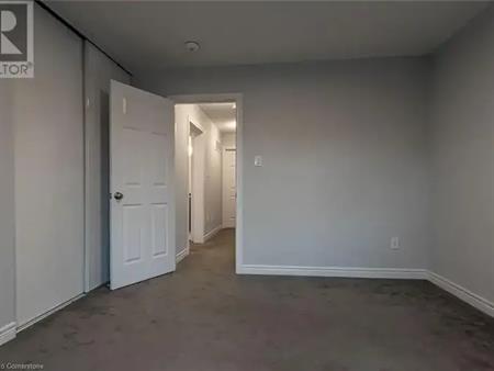51 DRAKE Avenue Unit# A | 51 DRAKE Avenue Unit# A, Paris