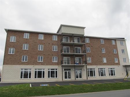 Logement 5½ Style Condo
