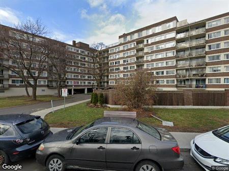 2 CH - 1 SDB - Montréal - $1,645 /mo