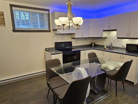Appartement 4 1/2 semi meublé