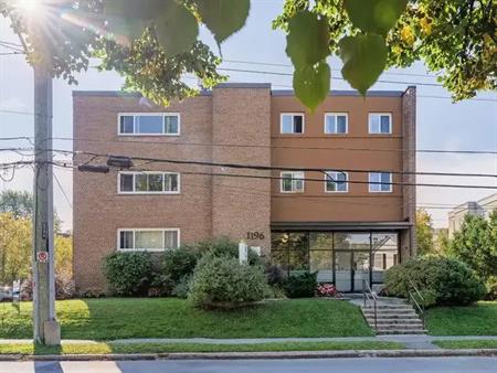 Arbor Village - 1196 Shillington | 1196 Shillington Avenue, Ottawa